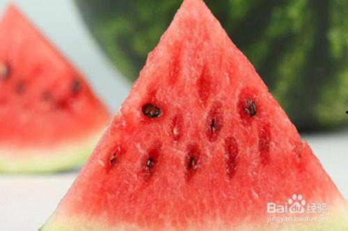 吃瓜娱乐热点图片素材,揭秘娱乐圈最新热点图片背后的故事  第3张