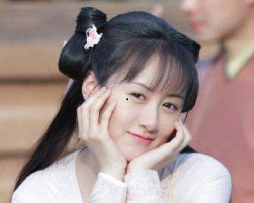 袁冰妍爆料订婚视频,浪漫订婚视频曝光，幸福时刻感动网友  第3张